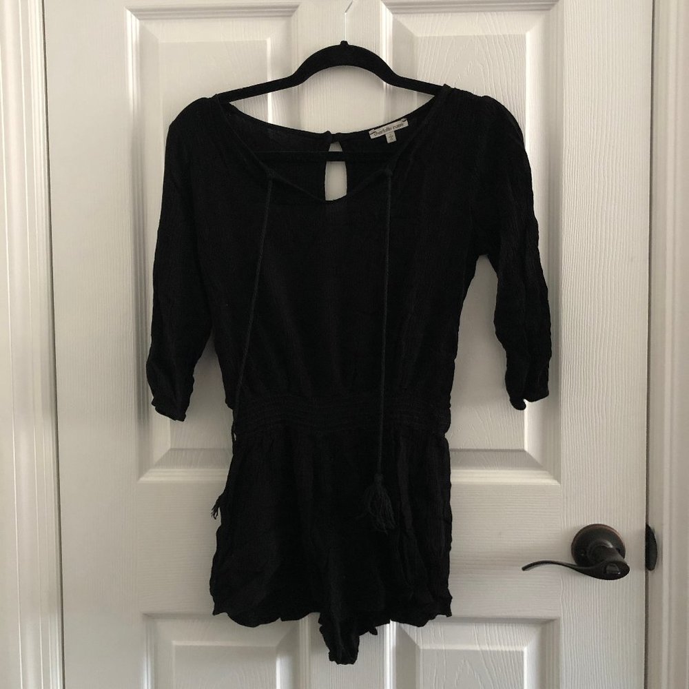CHARLOTTE RUSSE BLACK 3/4 Sleeve ROMPER